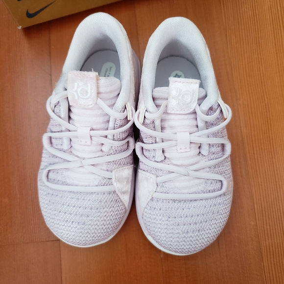Kevin Durant X Nike Toddler Girl Shoes 7c - Picture 2 of 3